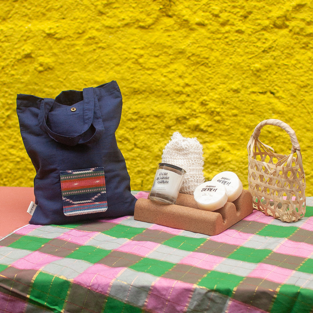 Bingkisan Bersih dan Wangi - Hampers | Noesa