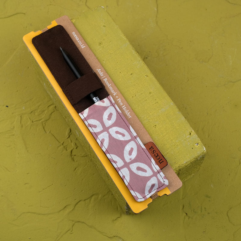 Jeda Batik Hutu - Cloth Bookmark and Pen Holder | Noesa
