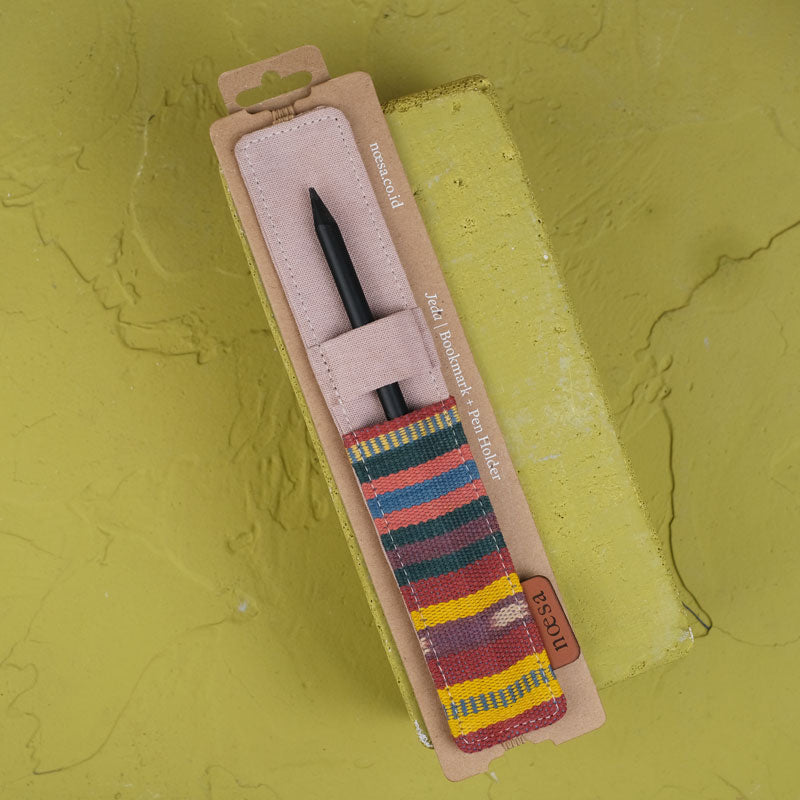 Jeda - Cloth Bookmark and Pen Holder | Noesa