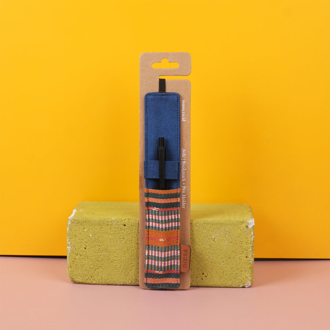 Jeda - Cloth Bookmark and Pen Holder | Noesa