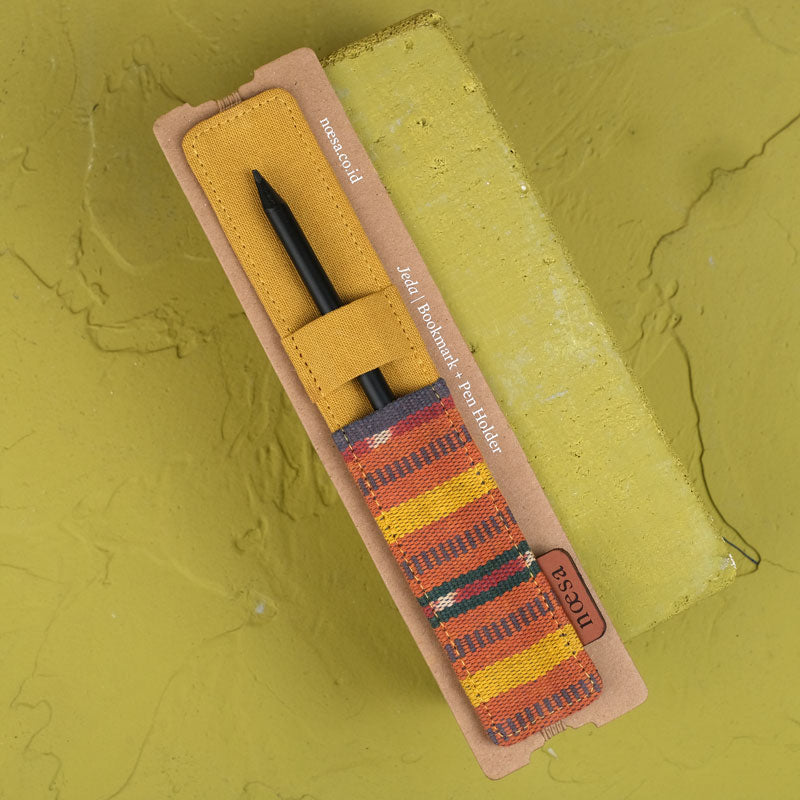 Jeda - Cloth Bookmark and Pen Holder | Noesa