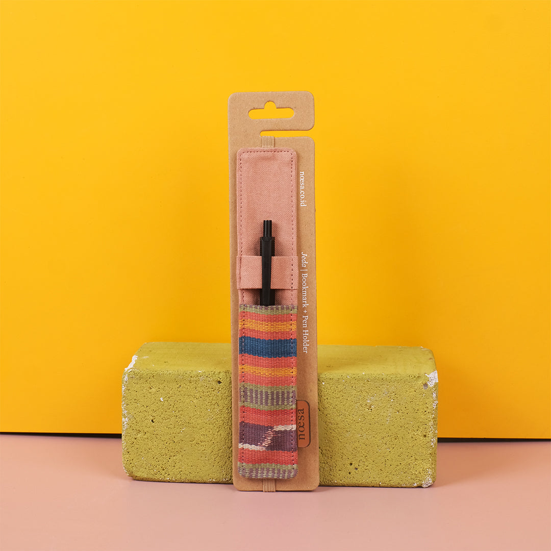 Jeda - Cloth Bookmark and Pen Holder | Noesa