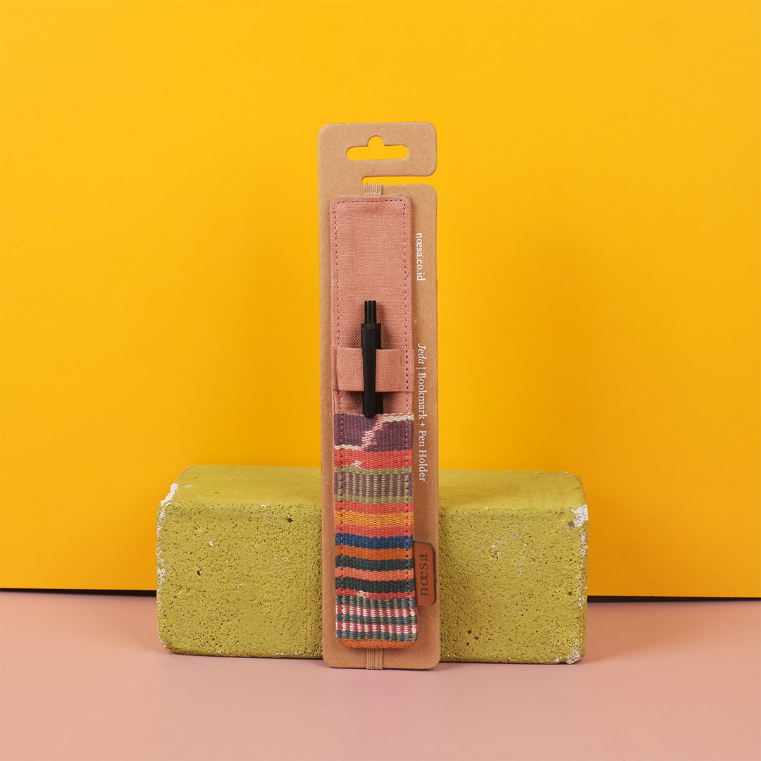 Jeda - Cloth Bookmark and Pen Holder | Noesa