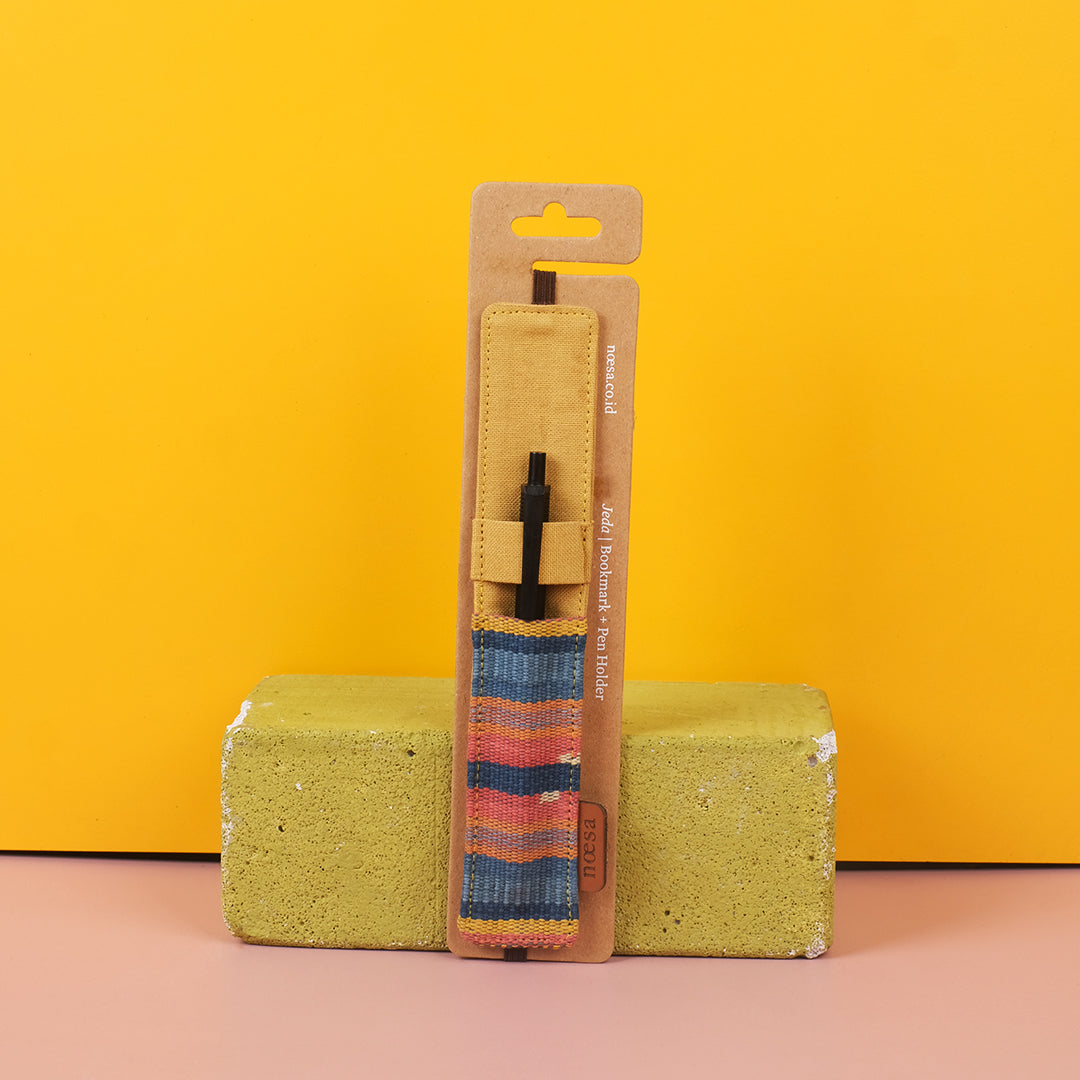Jeda - Cloth Bookmark and Pen Holder | Noesa