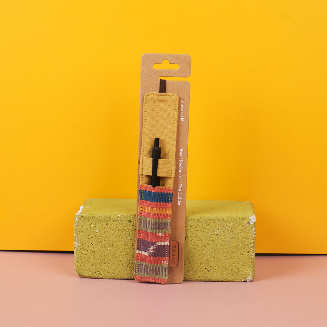 Jeda - Cloth Bookmark and Pen Holder | Noesa