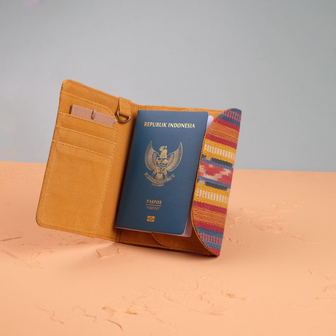 Hako Haa - Passport Holder | Noesa