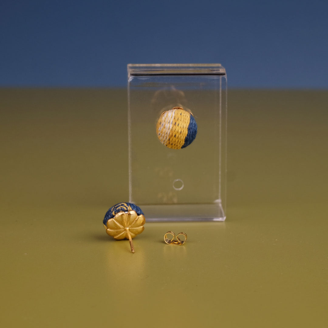 Tutu Gold Rua - Stud Earrings | Noesa