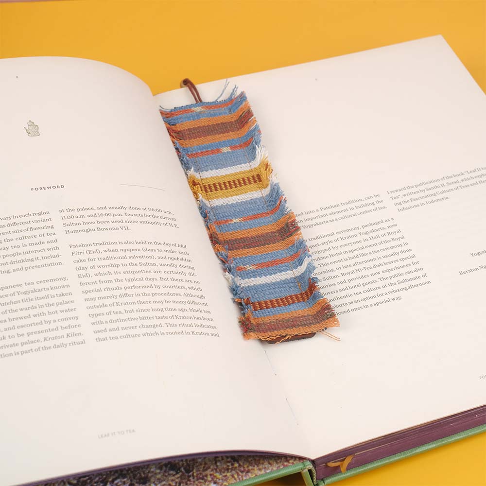 Sisip - Rainbow - Cloth Bookmark | Noesa
