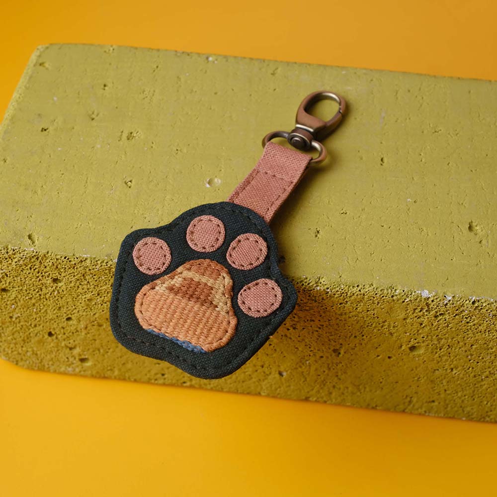Bag Charm Paw - Abon and The Gang | Noesa