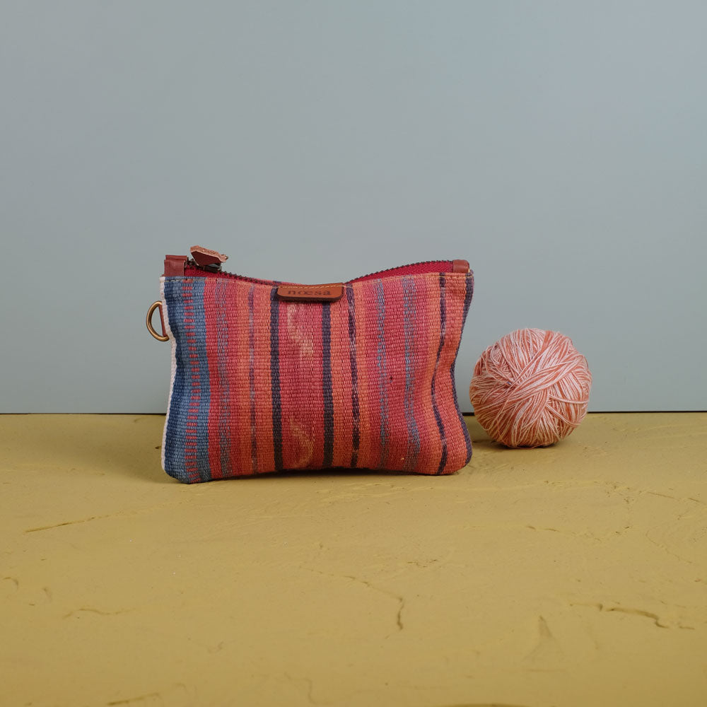 Kantong Pouch Tenun Ikat - Size M | Noesa
