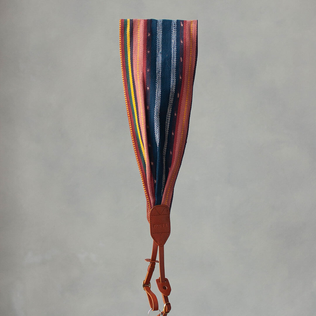 Sangkut - Natural Dye Tenun Ikat Camera Strap Size S | Noesa