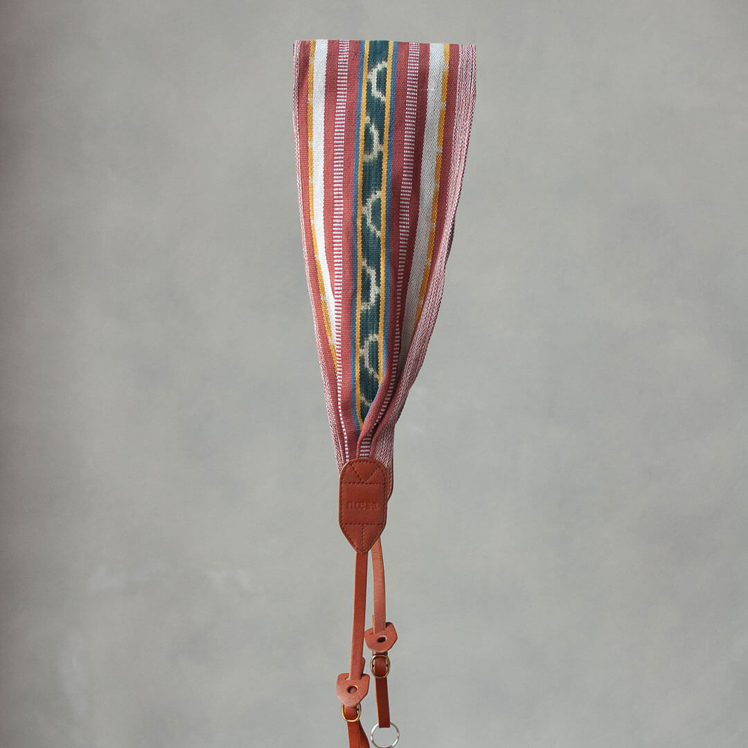 Sangkut - Natural Dye Tenun Ikat Camera Strap Size S | Noesa