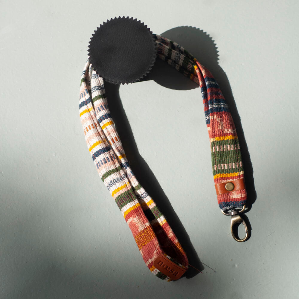 Gantung Haa - ID Card Lanyard Tenun Ikat | Noesa