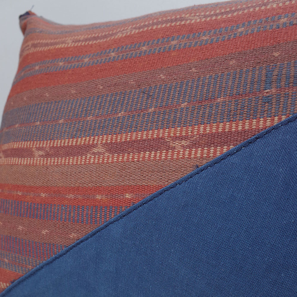 Persegi 004 - Pillow Case | Noesa - Noesa | Noesa