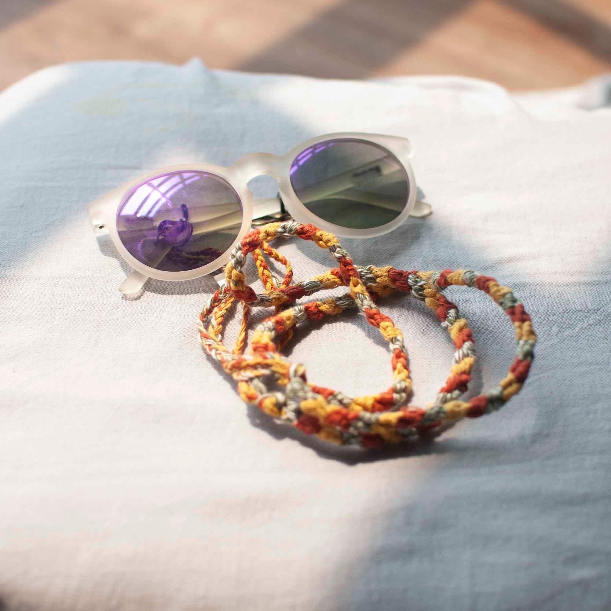 Kepang Tilu - Glasses and Mask Strap | Noesa