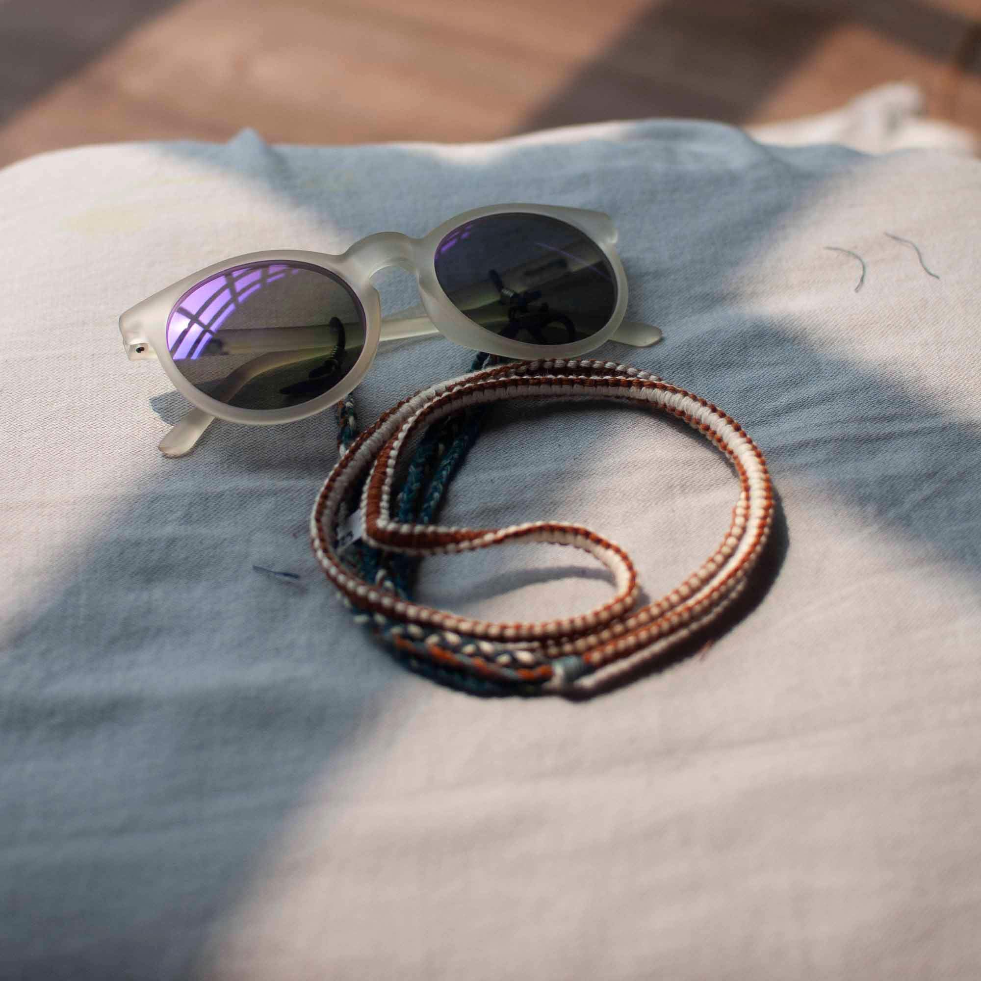 Kepang Tilu - Glasses and Mask Strap | Noesa