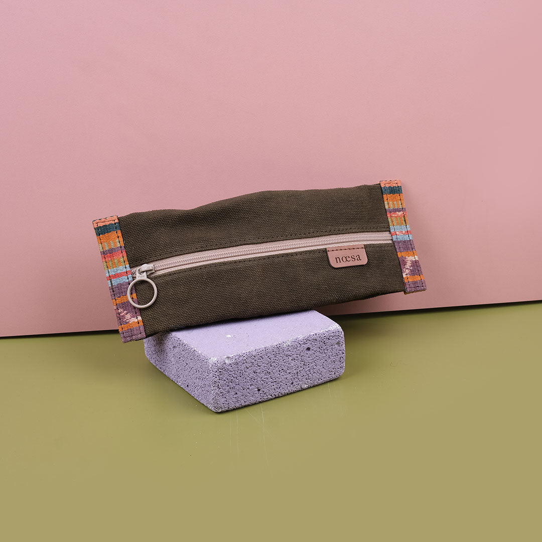 Kopen - Pensil Case & Bookmark | Noesa