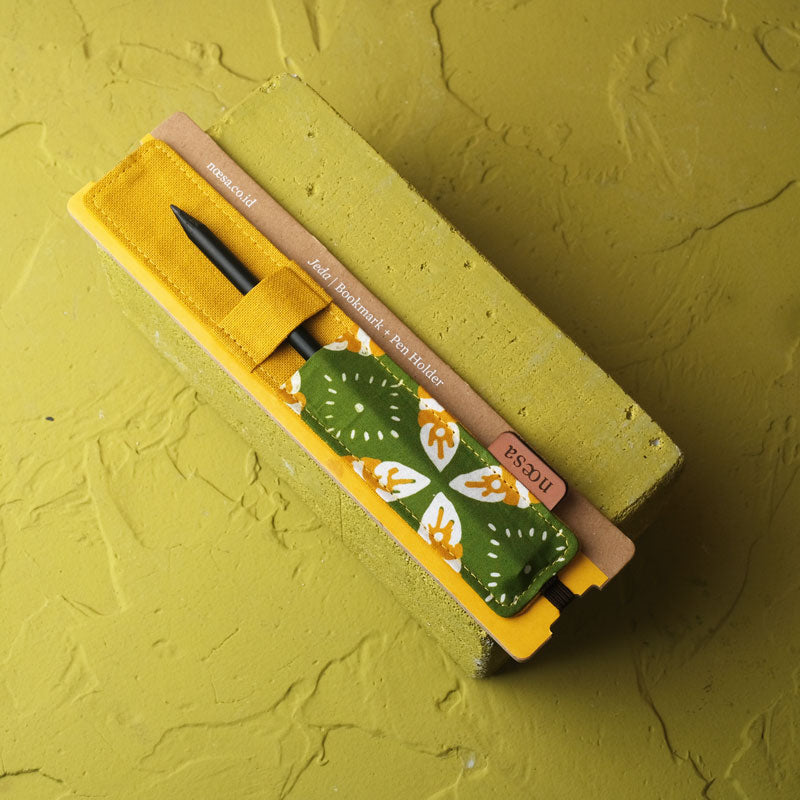 Jeda Batik Hutu - Cloth Bookmark and Pen Holder | Noesa