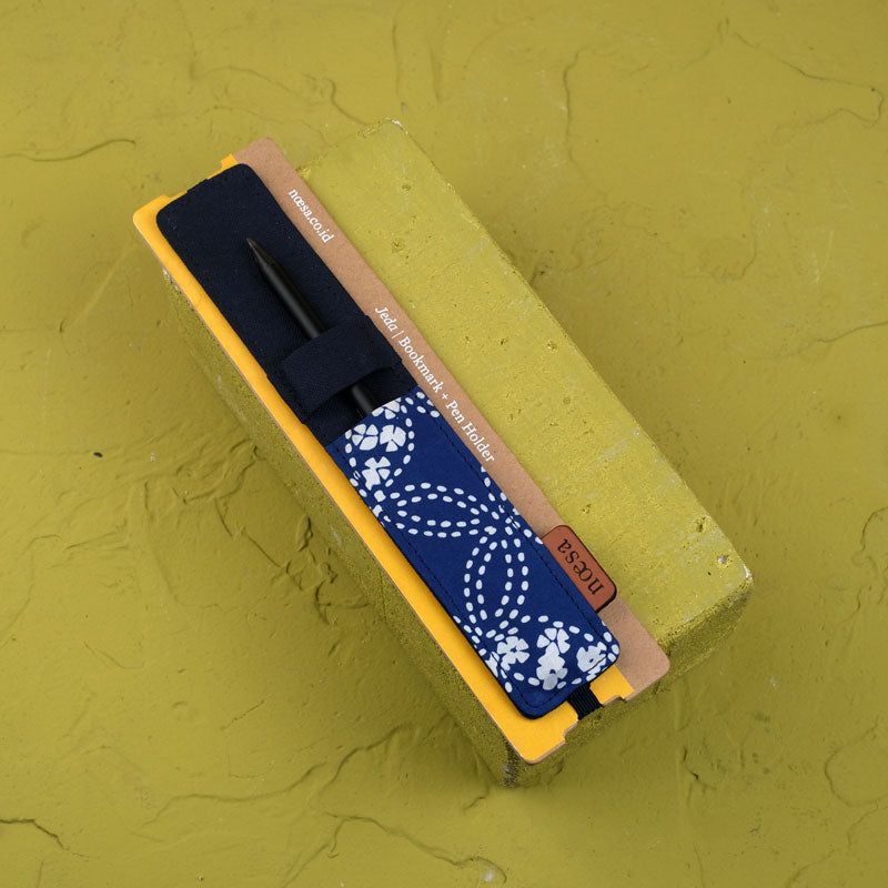 Jeda Batik Hutu - Cloth Bookmark and Pen Holder | Noesa