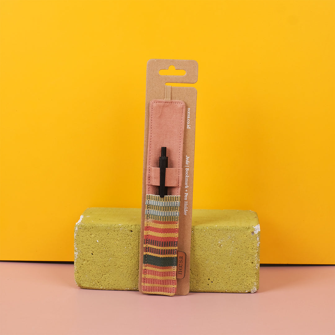 Jeda - Cloth Bookmark and Pen Holder | Noesa