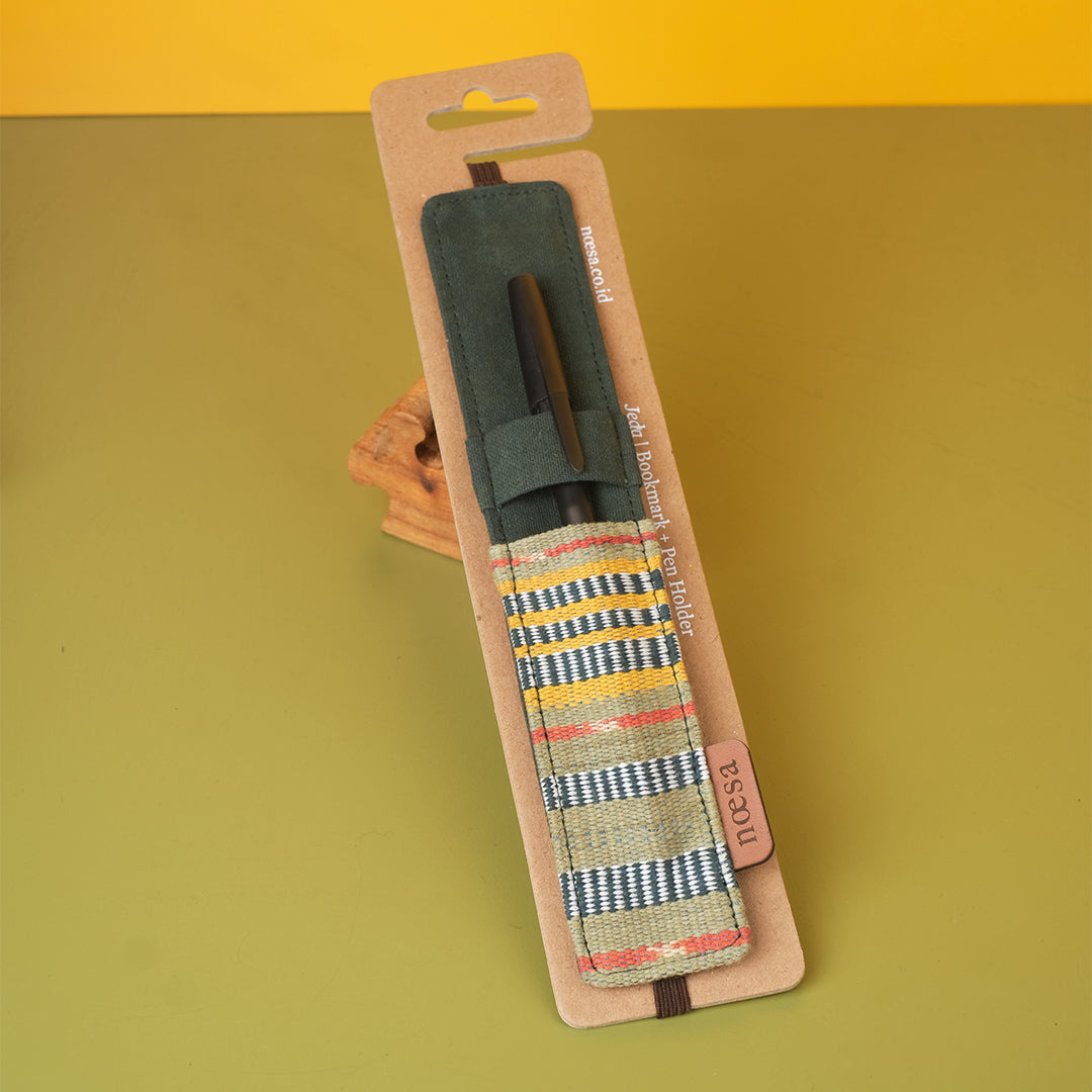 Jeda - Cloth Bookmark and Pen Holder | Noesa