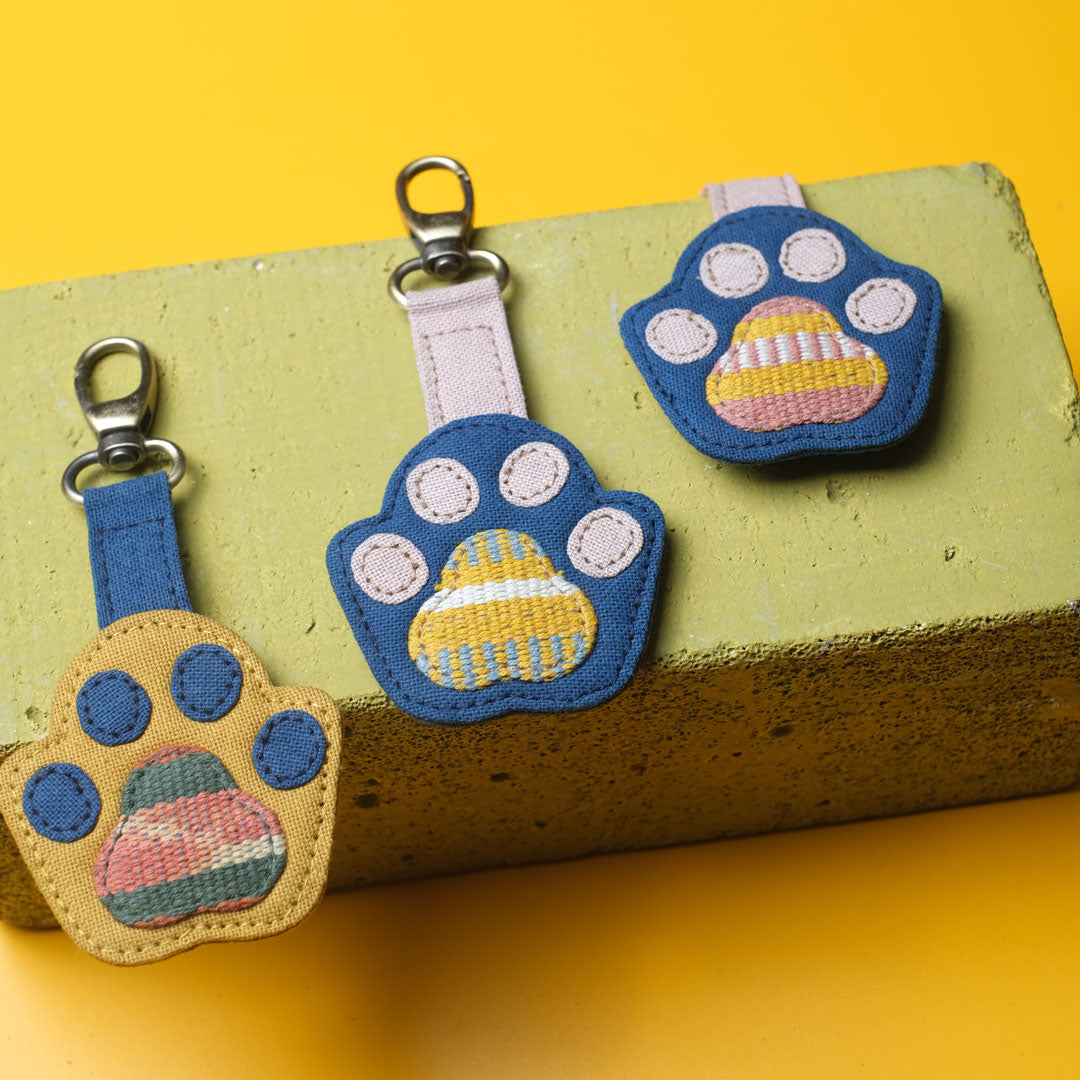 Bag Charm Paw - Abon and The Gang | Noesa
