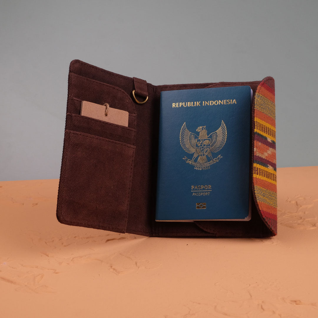 Hako Haa - Passport Holder | Noesa