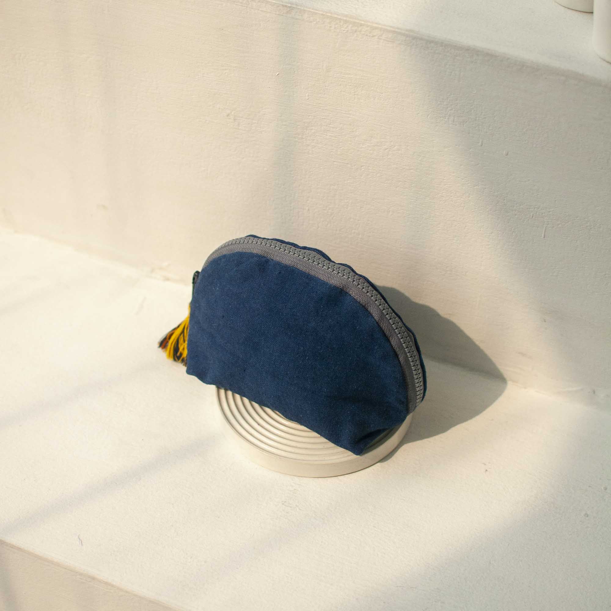Pancong Pouch Linen - Indigo | Noesa