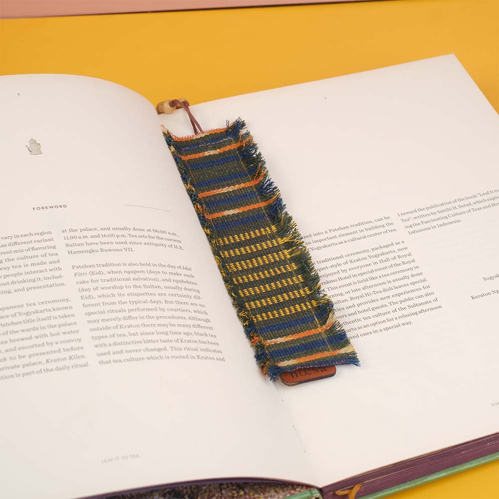 Sisip - Rainbow - Cloth Bookmark | Noesa