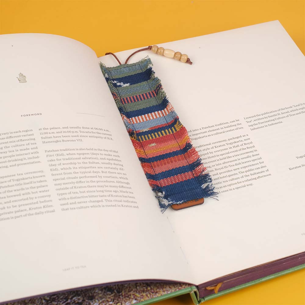 Sisip - Rainbow - Cloth Bookmark | Noesa