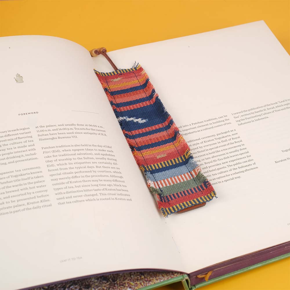 Sisip - Rainbow - Cloth Bookmark | Noesa