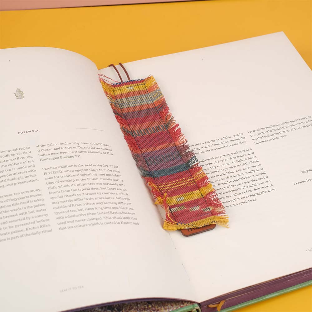 Sisip - Rainbow - Cloth Bookmark | Noesa
