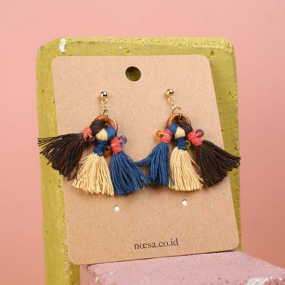 Earrings Pika Tenun Ikat - Pijar Mote Kayu  | Noesa