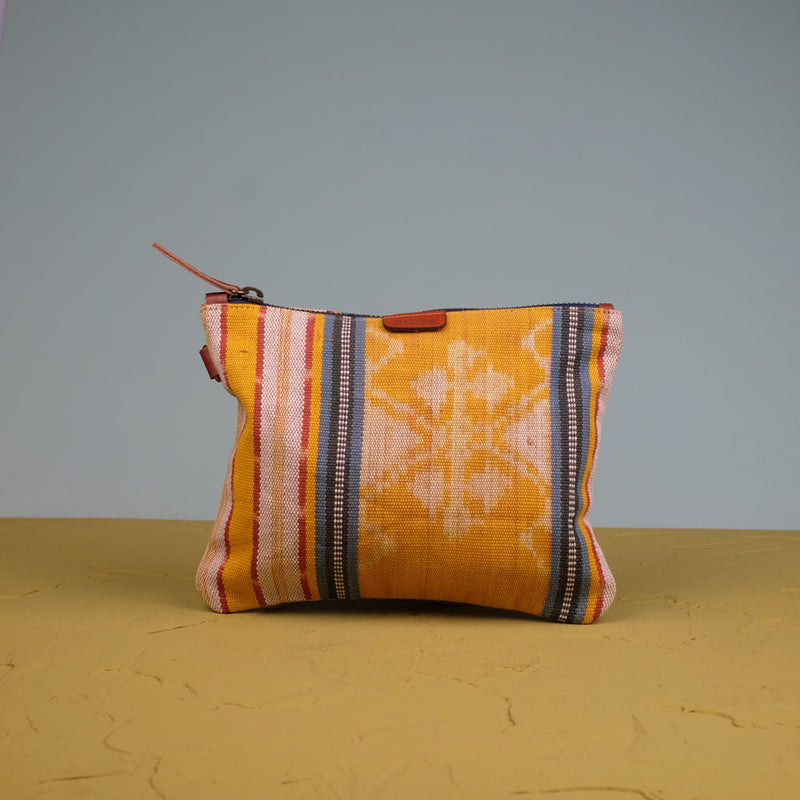 Kantong Pouch Tenun Ikat - Size L | Noesa