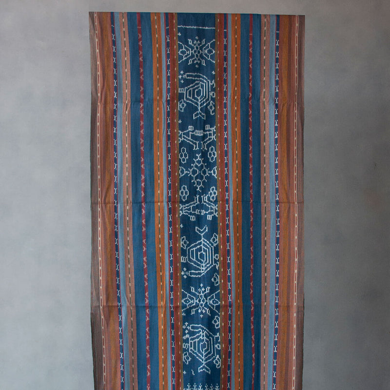 Manuhutu 04 - Sarung Modern - 299 x 80 - Tenun Ikat Sikka Flores Natural Dye | Watubo