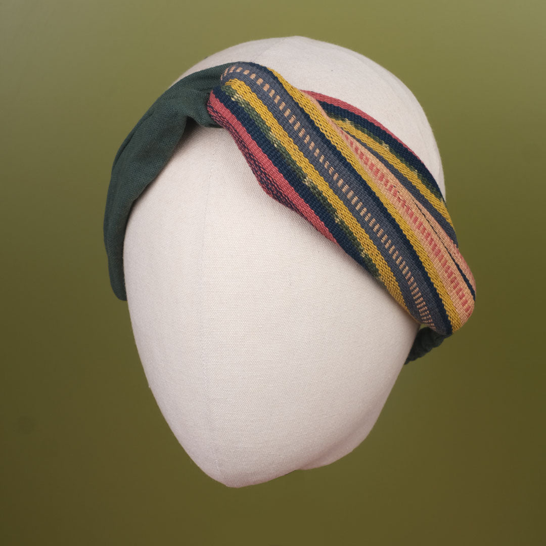 Simpul Bando - Tenun Ikat Bandana | Noesa