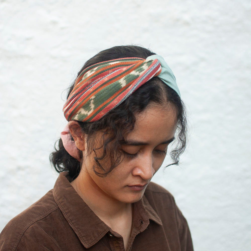 Simpul Bando - Tenun Ikat Bandana | Noesa