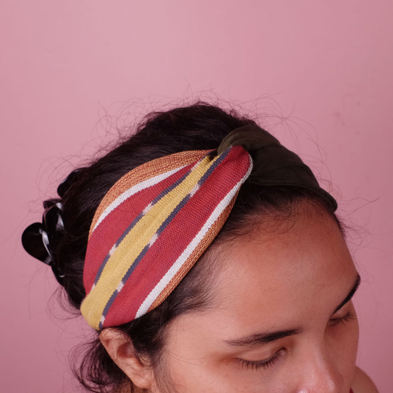 Simpul Bando - Tenun Ikat Bandana | Noesa