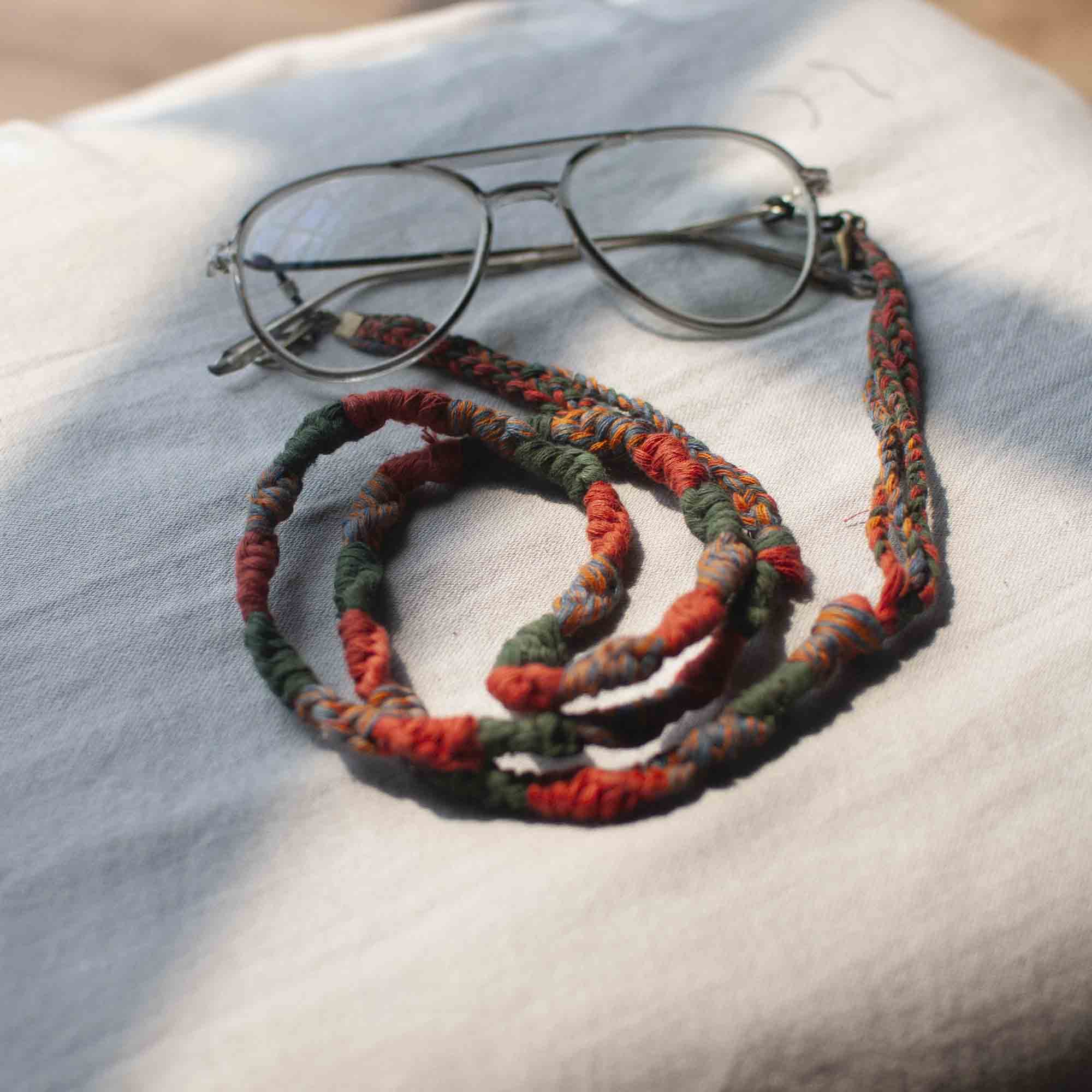 Kepang Tilu - Glasses and Mask Strap | Noesa