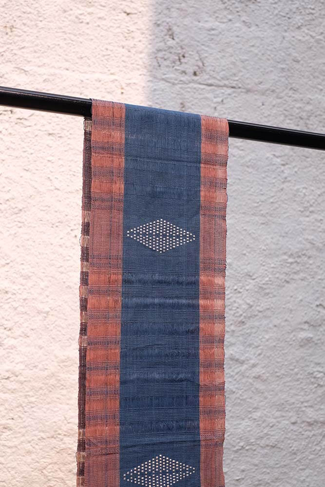SL Sipe Waken Tibu - Scarf - 192 x 24 - Tenun Ikat Sikka Flores Natural Dye | Watubo