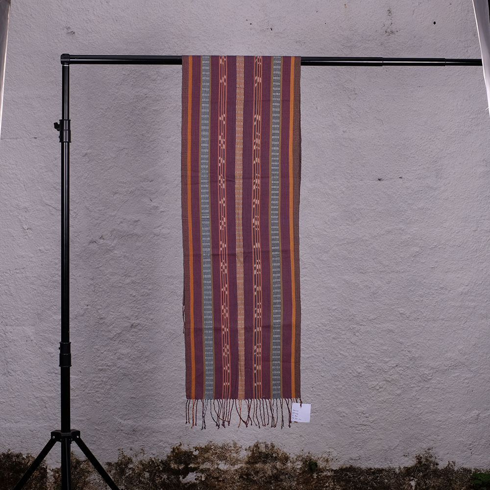 SL Eko - Scarf - 198 x 39 - Tenun Ikat Sikka Flores Natural Dye | Watubo
