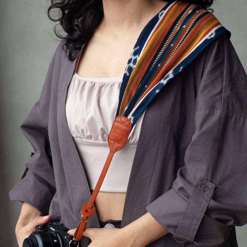 Sangkut - Natural Dye Tenun Ikat Camera Strap Size S | Noesa