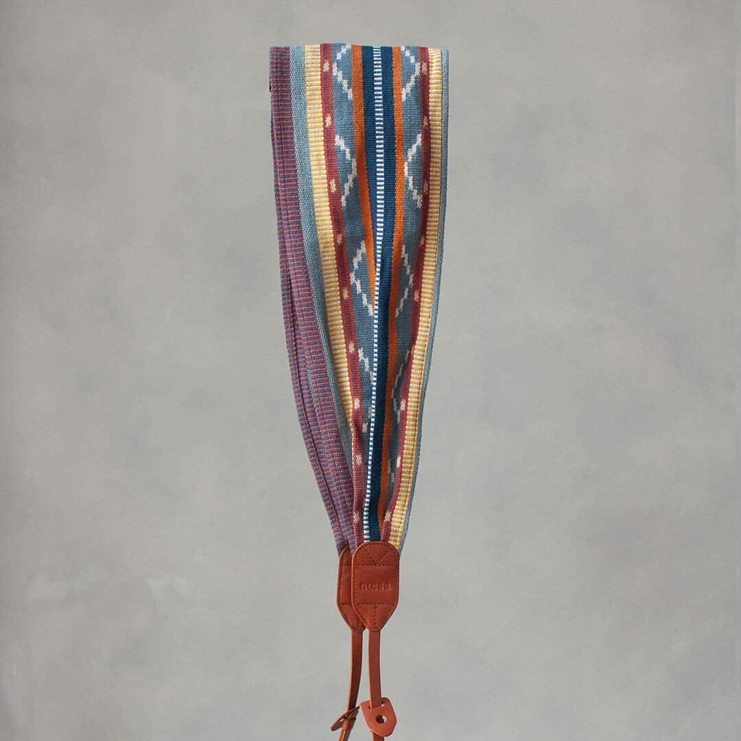 Sangkut - Natural Dye Tenun Ikat Camera Strap Size S | Noesa